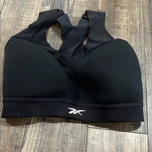Reebok Black Sports Bra Medium Impact Moisture-Wicking